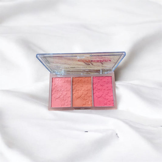 Matte blushon 3 shades